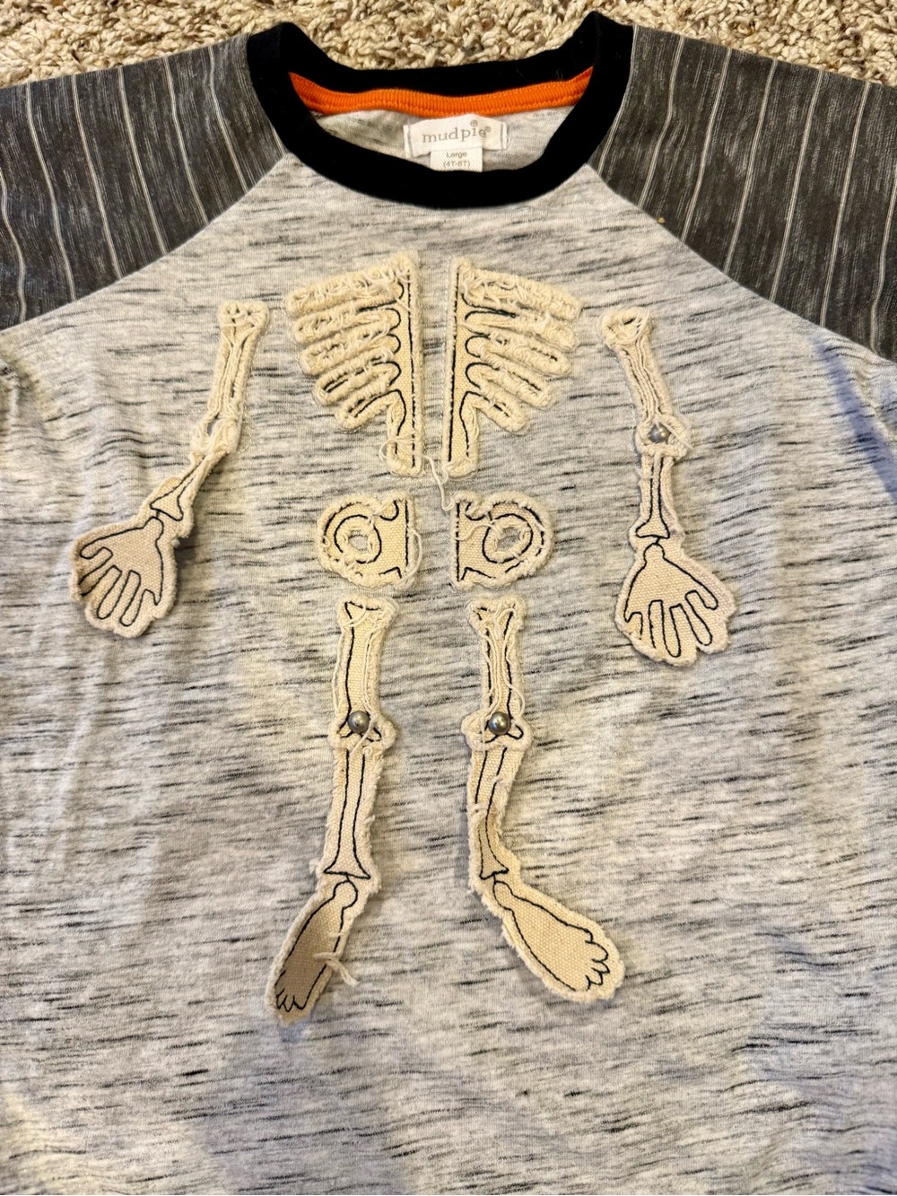 Mud Pie Unisex Gray Heather Skeleton Appliqué Raglan Shirt 4T-5T
